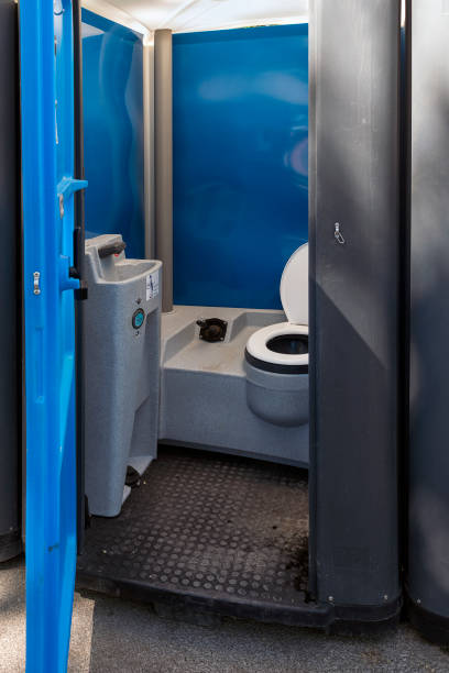 Portable Toilet Options We Offer in Doffing, TX